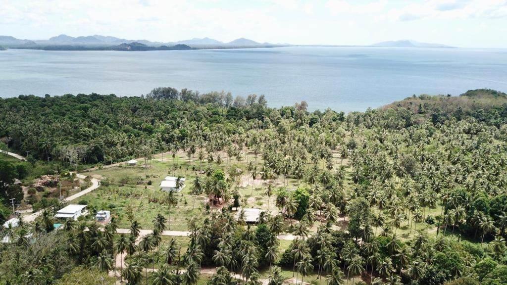 Kohjum Freedom Resort 俊穆岛 外观 照片